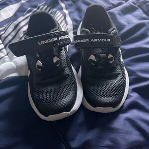 Little kid size 11 Under Armor sneakers
